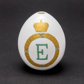 Grand Duchess Elizabeth Feodorovna: Russian Porcelain Easter Egg