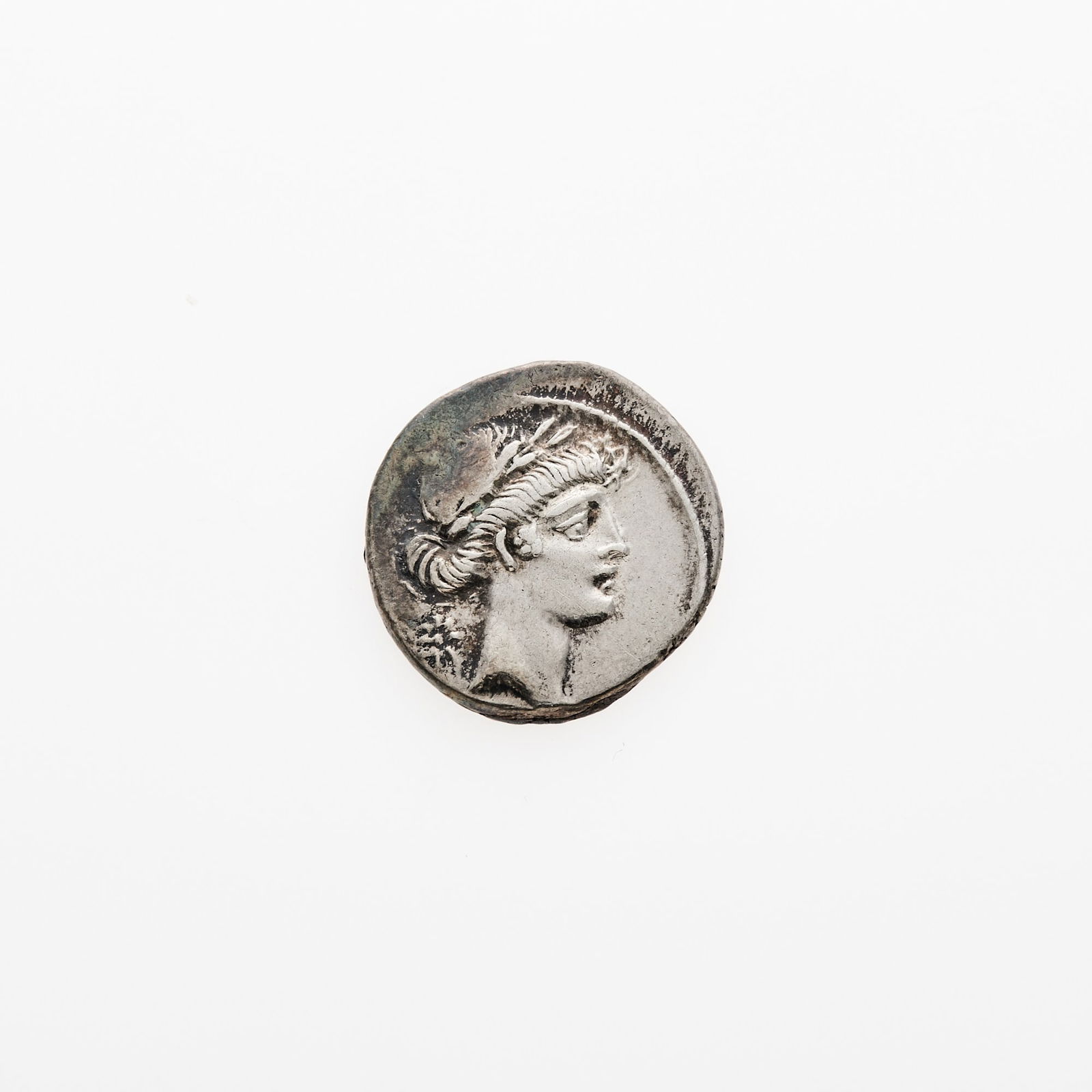 Q. Pomponius Musa. c. 66 B.C.E. AR Denarius (3.84g, 18mm). (1 of 2)
