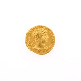 Hadrian. c. 119-122 C.E. AV Aureus (7.25g, 19mm).