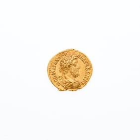 Commodus. c. 189 C.E. AV Aureus (7.33g, 20mm).