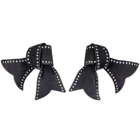 JAR Paris Pair of Blackened Silver, Gold and Diamond 'Knot' Earclips