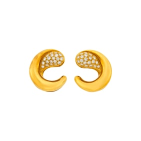 Omar Torres Pair of Gold and Diamond Earrings