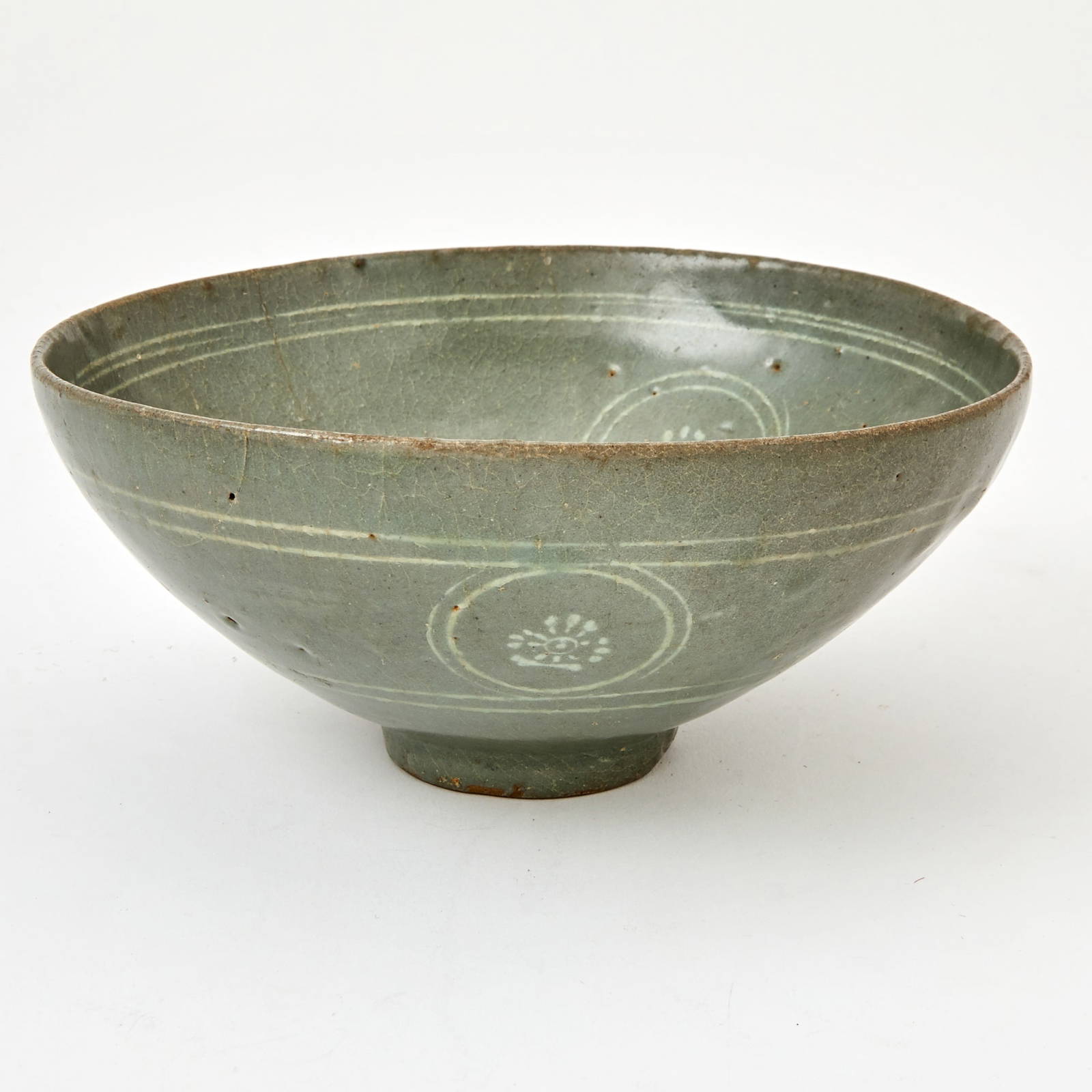 Korean Slip-Inlaid Celadon Bowl Likely Joseon Dynasty