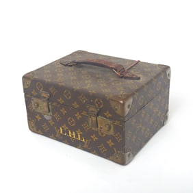 Louis Vuitton Monogram Canvas Train/Makeup Case