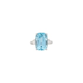 White Gold, Aquamarine and Diamond Ring