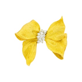 McTeigue Gold, Platinum and Diamond Bow Brooch