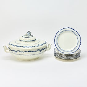Wedgwood Blue Feathered Creamware Two-Handled Tureen with Cover and Ten Dinner Plates
