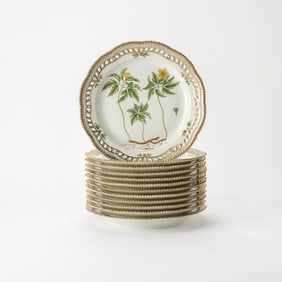 Twelve Royal Copenhagen Reticulated Porcelain 'Flora Danica' Dinner Plates