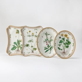 Group of Four Royal Copenhagen Porcelain Gilt and Hand-Painted 'Flora Danica' Pattern Serving Dishes