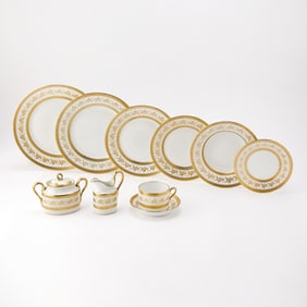 Richard Ginori Gilt Decorated Porcelain 'Torino' Pattern Partial Dinner Service