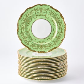 Set of Eighteen Coalport Porcelain 'Anniversary' Pattern Green and Gilt Decorated Service Plates