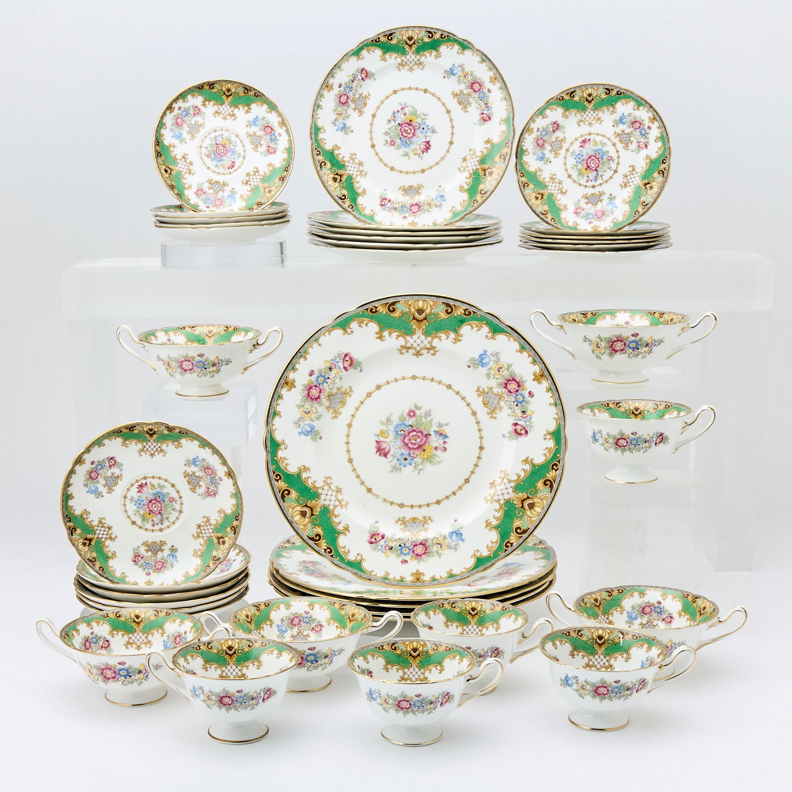 Shelley Sheraton Green Porcelain Partial Dinner Service (1 of 6)