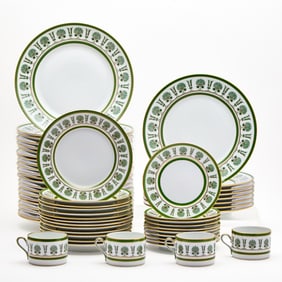 Group of Richard Ginori Porcelain 'Green Ercolano' Table Articles