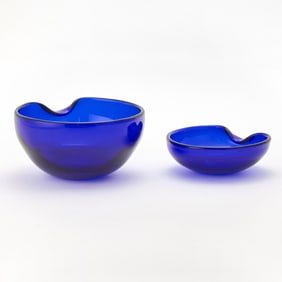 Two Elsa Peretti for Tiffany & Co. Blown Glass 'Thumbprint' Bowls