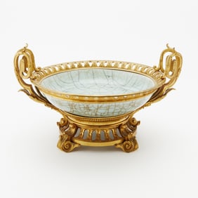 Chinese Crackle Glazed Porcelain Dish