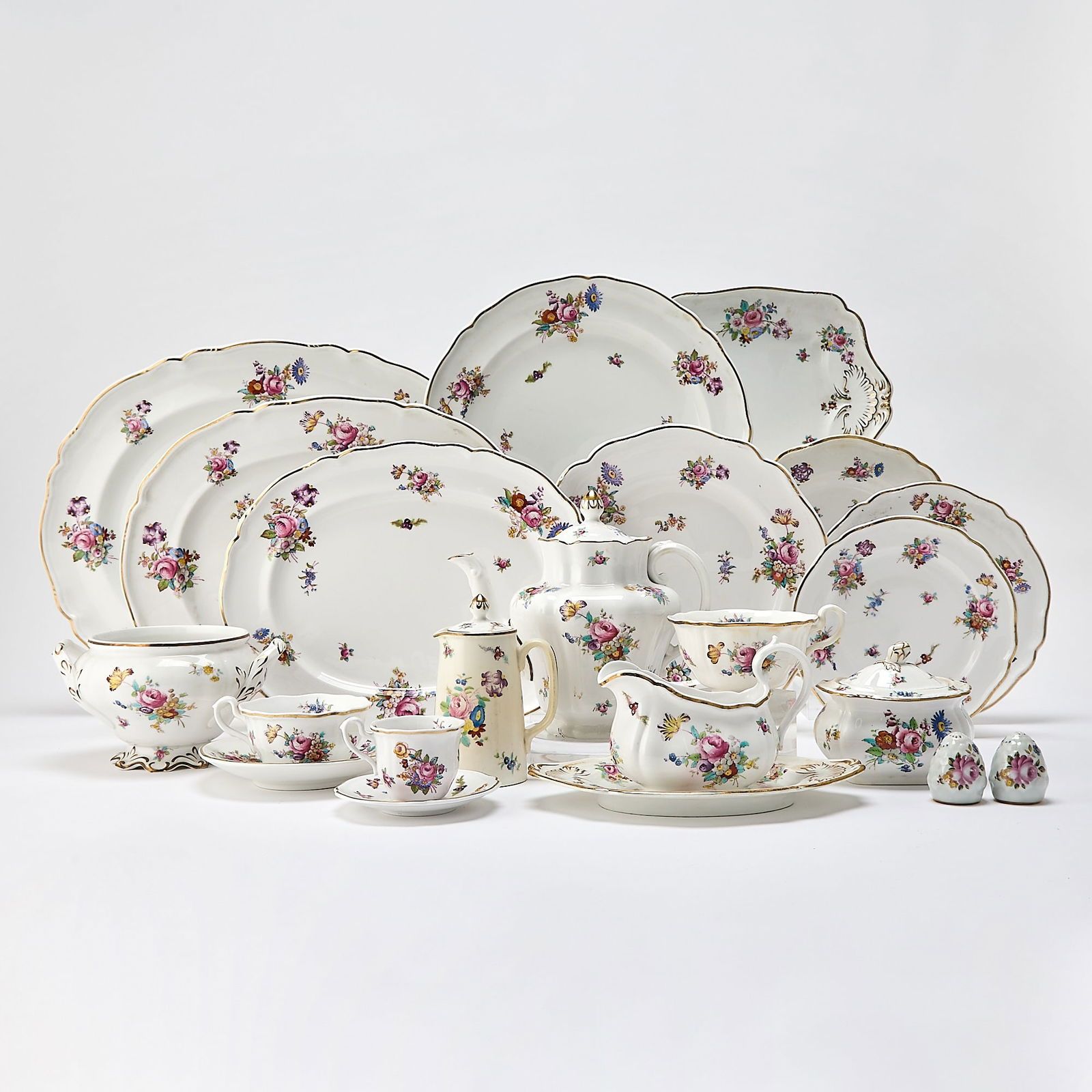 Extensive Assembled Spode Porcelain "Dresden Rose" Dinner Service (1 of 9)