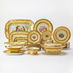 Limoges Gilt and Polychrome-Painted Porcelain Dinner Service