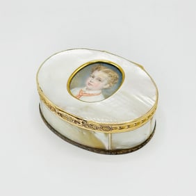 Abalone Snuff Box with Inset Portrait Miniature