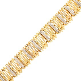 Two-Color Gold and Diamond Link Bracelet