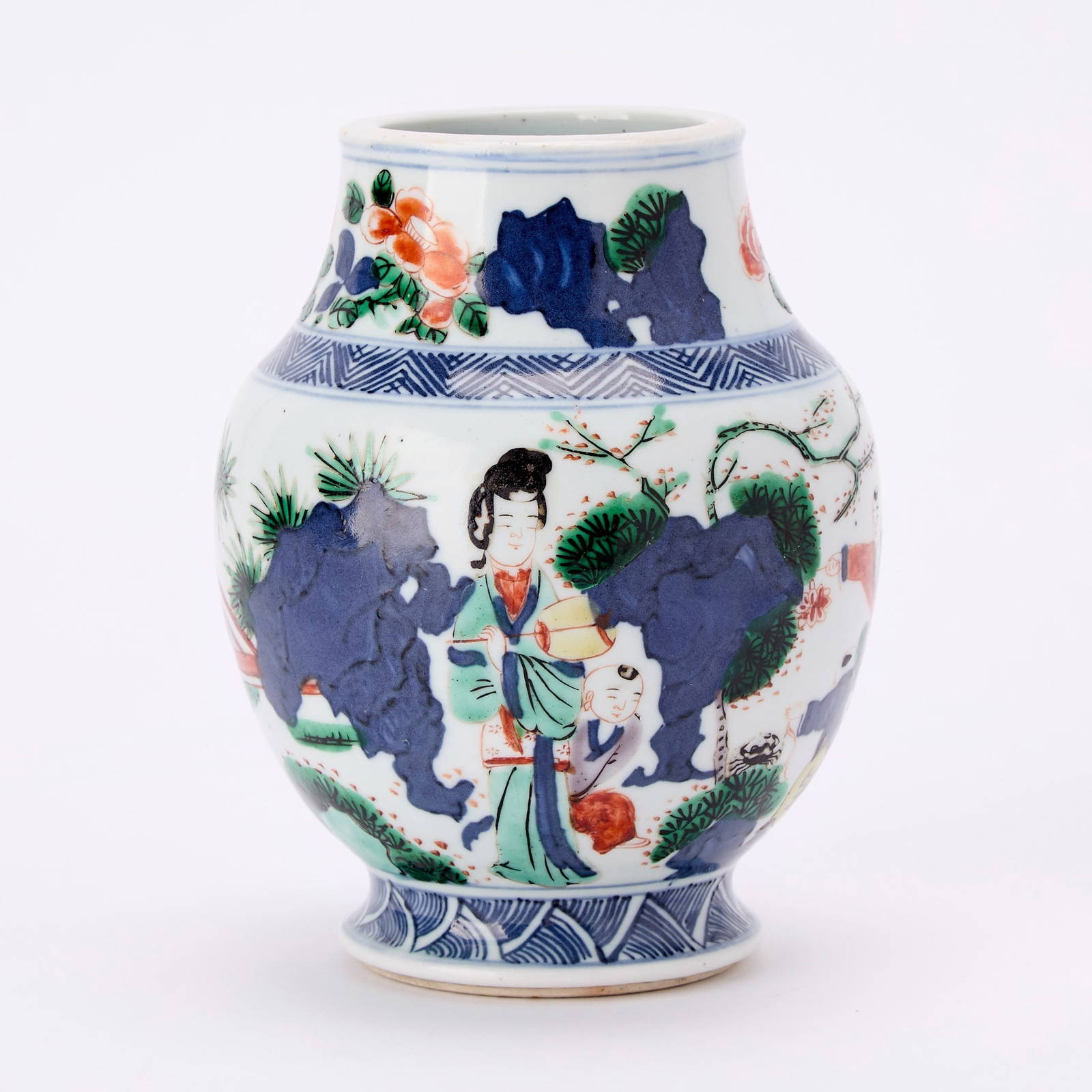 A Chinese Wucai Porcelain Jar Transitional Period