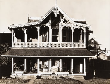 Walker Evans, Victorian House, circa 1932.
