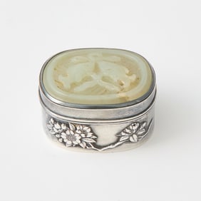 A Chinese White Jade Inset Silver Box Jade Ming-Qing Dynasty, Box Meiji Period