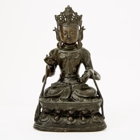 A Chinese Cast Bronze Figure of Guanyin Late Ming-Early Qing Dynasty