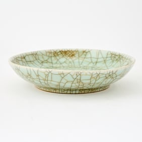 A Chinese Crackle-Glazed Porcelain Dish 18th century