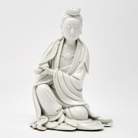 A Chinese Dehua Porcelain Seated Guanyin Boji Yuren Seal Mark, Late Qing Dynasty