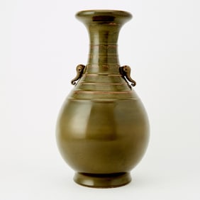 A Chinese Teadust-Glazed Porcelain vase Incised Yongzheng Mark, 19th-20th century