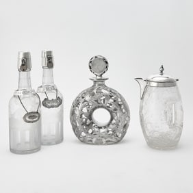 Golfing Interest: Pair of Sterling Silver Mounted Etched Glass Decanters