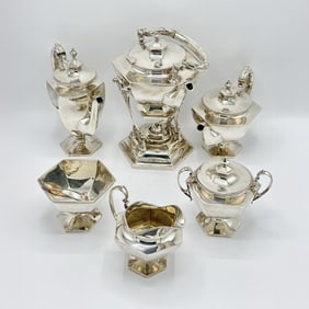 Shreve, Crump & Low Sterling Silver Tea and Coffee Service 20th Century