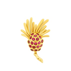 Verdura Gold and Ruby Clip-Brooch