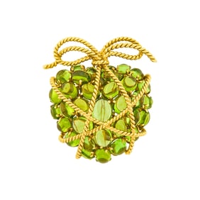 Verdura Gold and Cabochon Peridot 'Wrapped Heart' Pendant Clip-Brooch