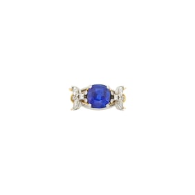 Tiffany & Co., Schlumberger Platinum, Gold, Sapphire and Diamond 'Two Bees' Ring