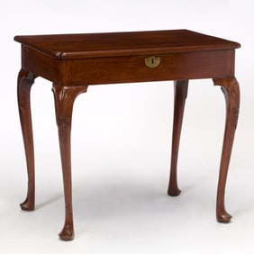 Irish George II Mahogany Dressing Table