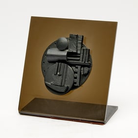 Louise Nevelson (1899-1988)