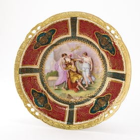 Vienna Porcelain Gilt-Decorated Cabinet Bowl