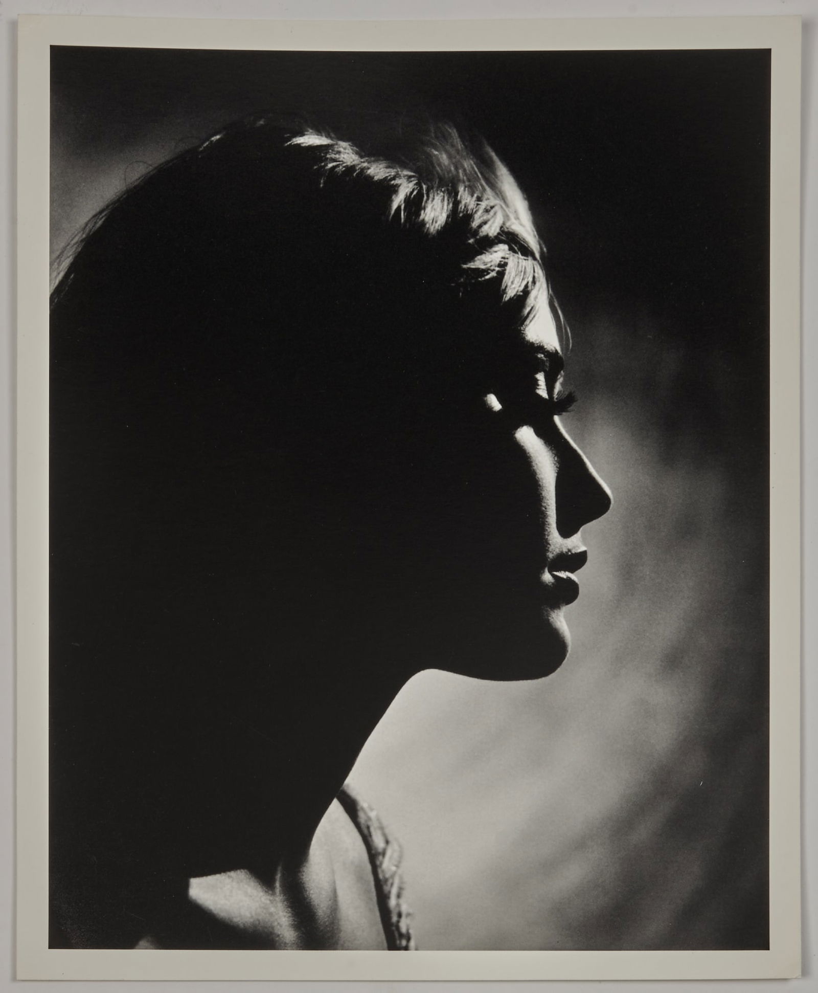 A fine, dark portrait of Sharon Tate by Philippe Halsman: Philippe Halsman