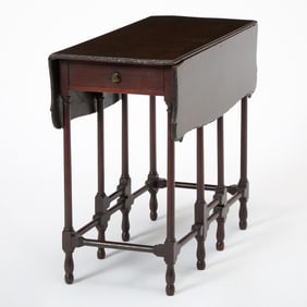 George III Mahogany Spider Gateleg Table