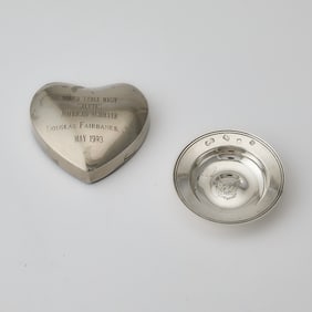 Silver-Plated Heart-Shaped Presentation Desk Paperweight