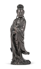 Chinese Carved Hardwood Figure of Guanyin Late Qing Dynasty