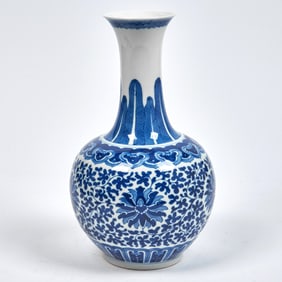 A Chinese Blue and White Porcelain 'Lotus Scrolls' Bottle Vase Wanli Mark, 20th century