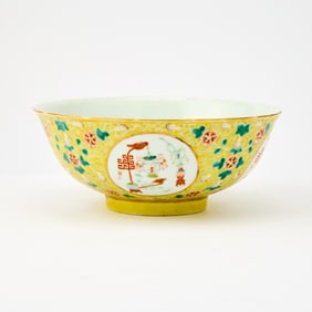 A Chinese Enameled Porcelain Bowl Republic Period
