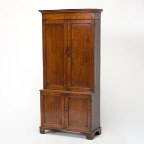 English Oak Linen Press