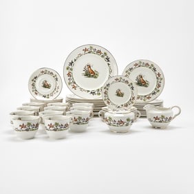 English Maddock Porcelain "Tally Ho" Pattern Partial Service