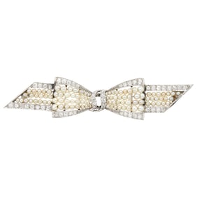 Belle Époque Platinum, Seed Pearl and Diamond Bow Brooch