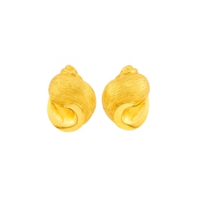 Verdura Pair of Gold Shell Earclips