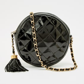 Chanel Black Patent Leather Circle Bag