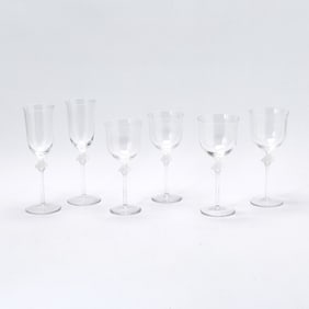 Set of Lalique Glass "Roxane" Pattern Stemware